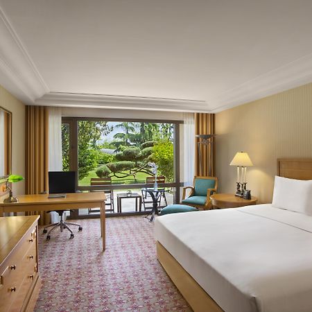 Hilton Istanbul Bosphorus Hotel Bagian luar foto